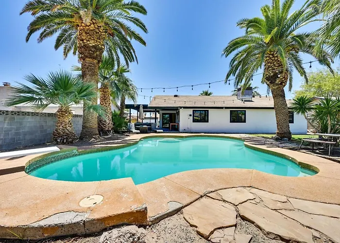 Ferienhaus Vacation W/ Private Pool & Patio! *