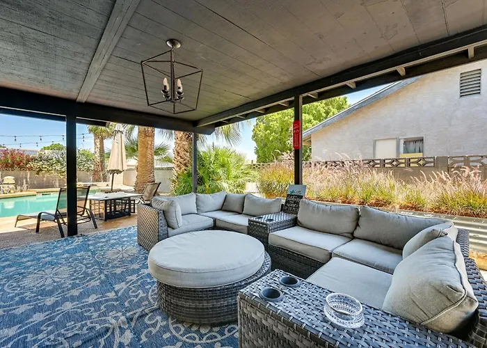 Vacation W/ Private Pool & Patio! Ferienhaus