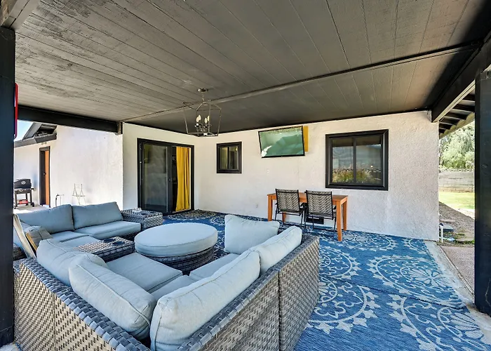 Vacation W/ Private Pool & Patio! Holiday home